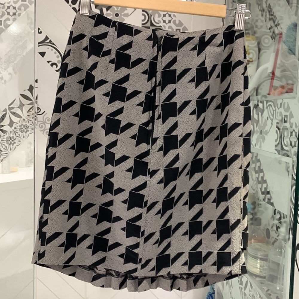 Made in π«π·VTG 90β Beautiful Grey/Black Houndstooth Wrap Skirt - Picture 7 of 13